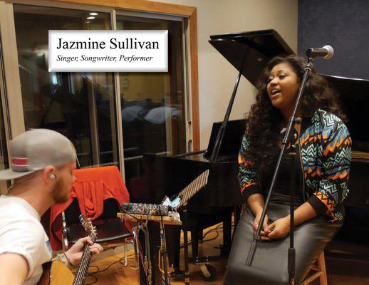 Jazmine Sullivan