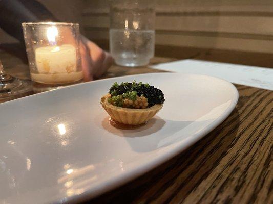 Caviar and pickled mustard tart - super delicious