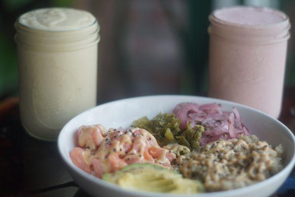 Fermented Wild Alaskan King Salmon Poke Bowl with Tropical heat and Strawnana Smoothies. Probiotic rich gut healing food. Easy & Delicious.