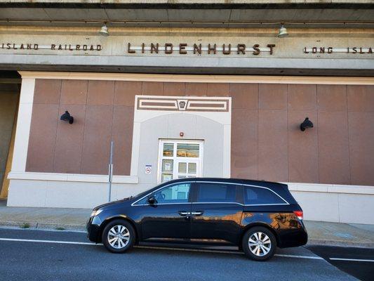 Lindenhurst Yellow Cab