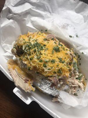 Stuffed potato with chicken