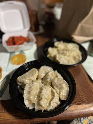 Chicken momo