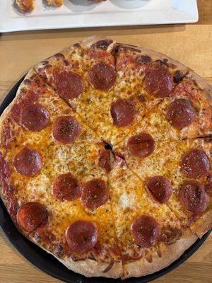 $10 pepperoni pizza