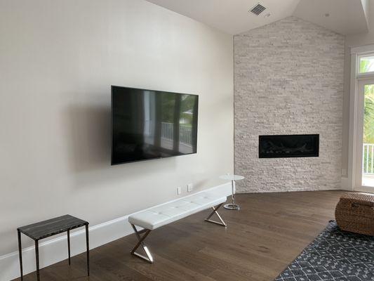 Tv Mounting in living area.. Nice