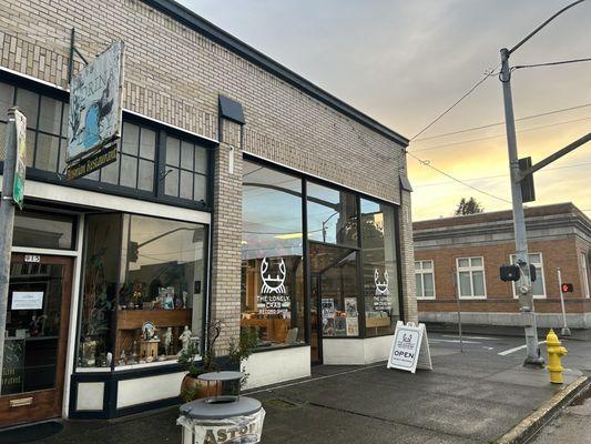 The Lonely Crab Record Shop