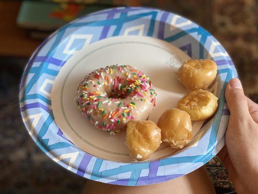 Sprinkled donut + glazed donut holes