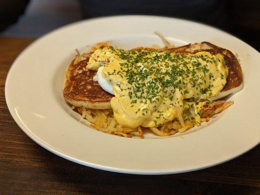 Poblano hollindaise with poached eggs