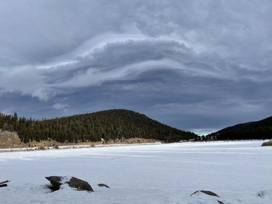 Cloudscape echoing the landscape of Echo Lake