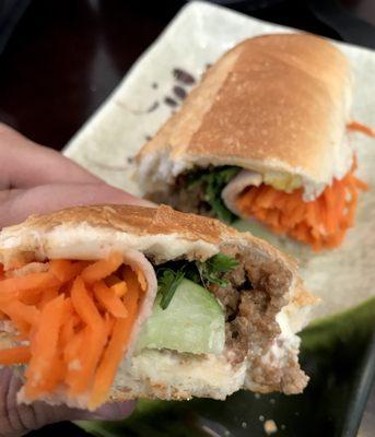 The Classic Vietnamese Bahn Mi