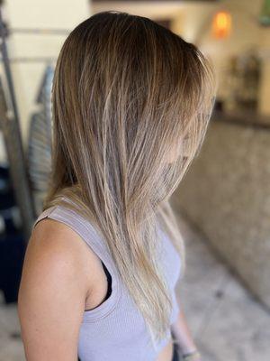 Ba  Ashy Balayage by ISABEL NGO