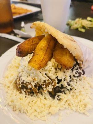 Arepa Pabellon