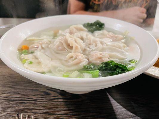 Won Ton Soup - excellent