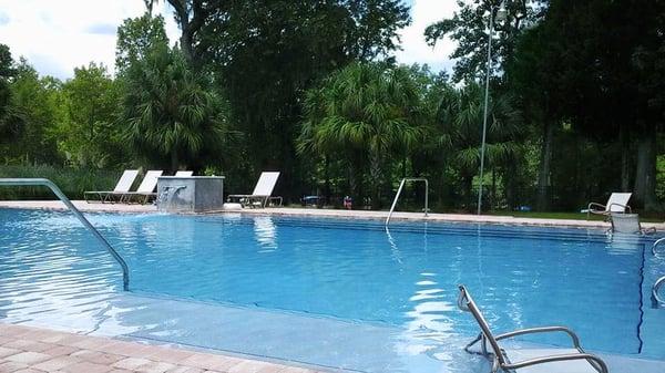 Chilled & Heated pool. Handicap accessible.