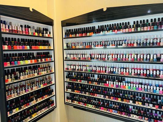 Nail polishes to choose from