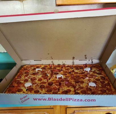 Blasdell Sheet Pizza