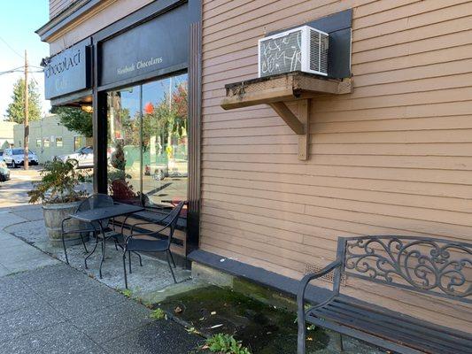 Outdoor seating by the entrance, Friday 8 September 2023.