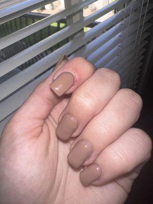 Cute and bumpy nails