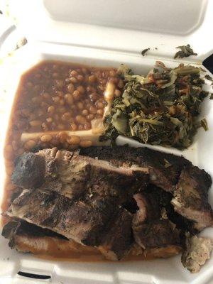 Rib plate with 2 sides (collard greens and baked beans)