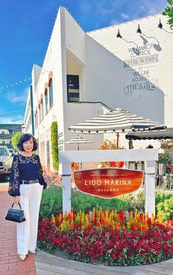 A small trendy shopping and dining village at Newport Beach Harbor