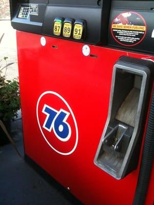 76 gas station