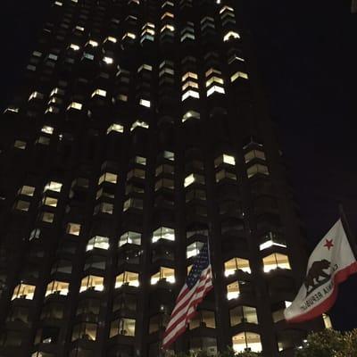 Ever patriotic, the BofA building flies the American flag & the State of California flag ;0) !!