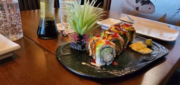 Dinosaur roll