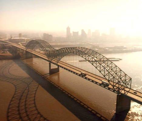 Hernando Desoto Bridge