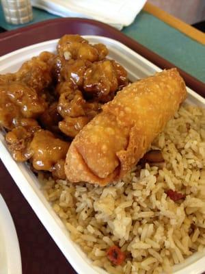 Sesame chicken combo with egg roll