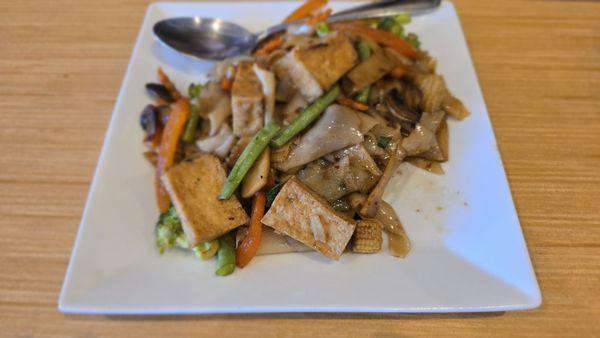 Pad kee mao