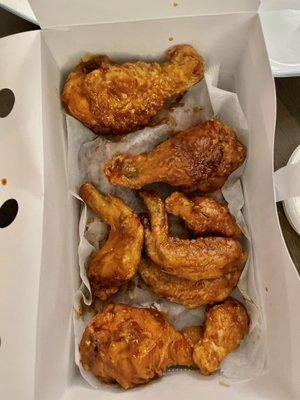 Combo 15 Wings 8 Drums (half & half; half soy garlic and half spicy)