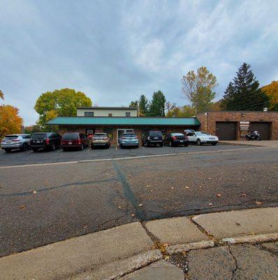 Fully attended  Laundry, CarWash and Tanning.
Adjacent  to the scenic  St. Croix river. Large parking lot for your convenience.