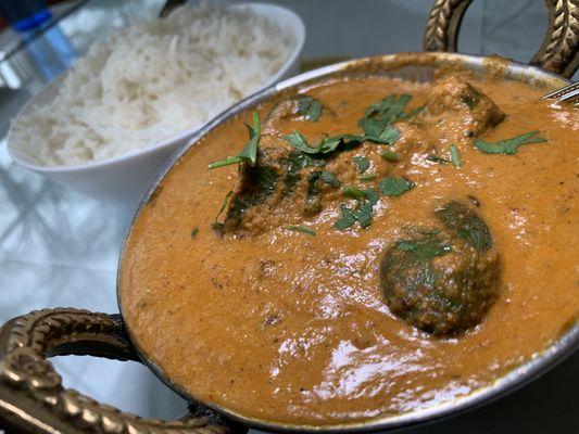 Mirchi Ka Salan: Long Hot Peppers, Garlic, Onion and Spices in a Sesame Peanut Sauce (Vegan).