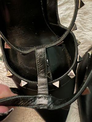 Repaired t-strap