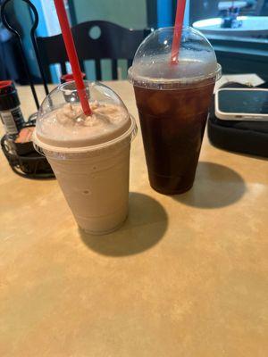 Blended Dulce de Leche chai (16oz) and iced coldbrew (20oz).