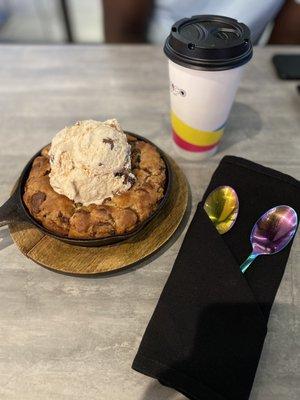 Chocolate chip Cookie Skillet w/ice-cream