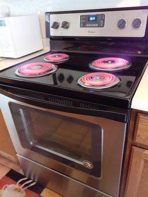 Carlos & Corey indulged me testing each of my new oven features including all 4 burners on HIGH and even test how long it took to boil water