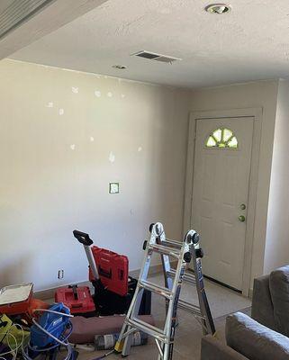 3 bedroom home interior paint project  2/10