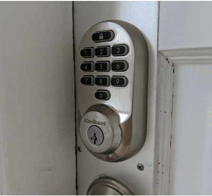 Kwikset Halo Keypad Smart Lock Satin Nickel