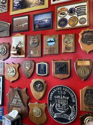 Many Submarine plaques