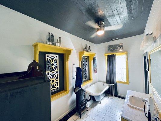 Antique bath, nice and bright.