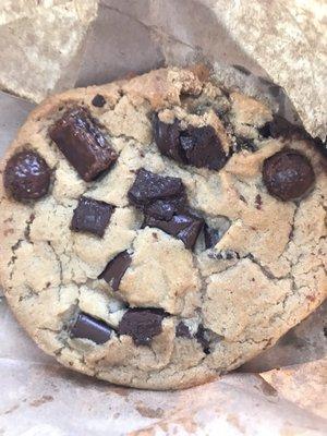 Large Chocolate Chunk Cookie