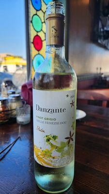 Danzante Italian Pinot Grigio wine - great