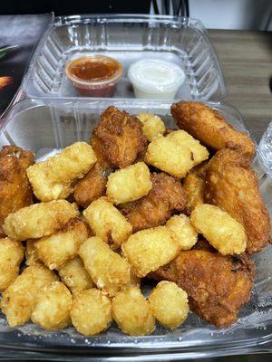 Chicken n tots