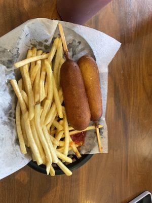 2 fried corn dogs