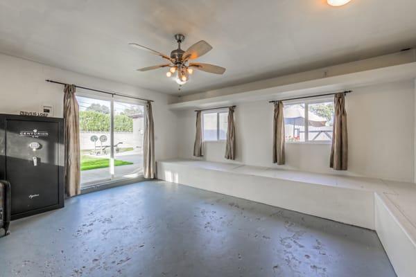 2441 Argonne Ave Bonus Room