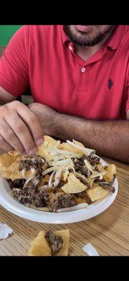 Nachos with mozzarella cheese horrible