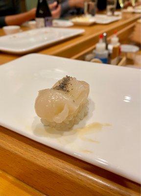 Scallop with black salt