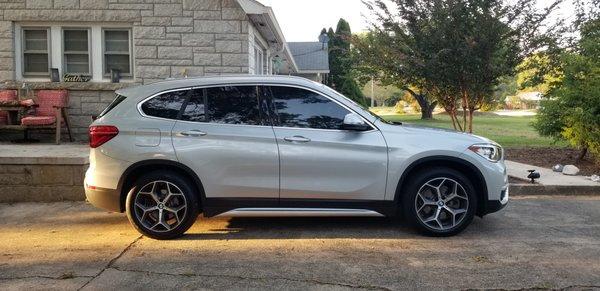 passenger side 2019 BMW X1