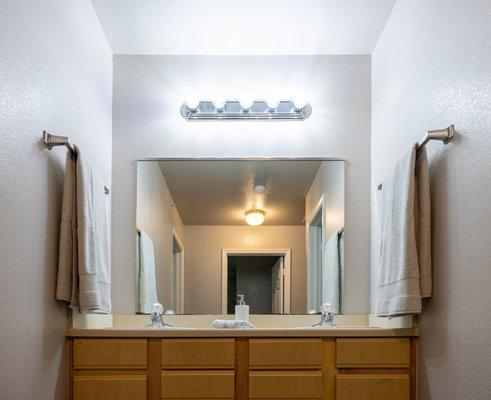 Bathroom in Spartan College Student Housing