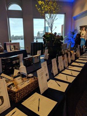 Silent auction